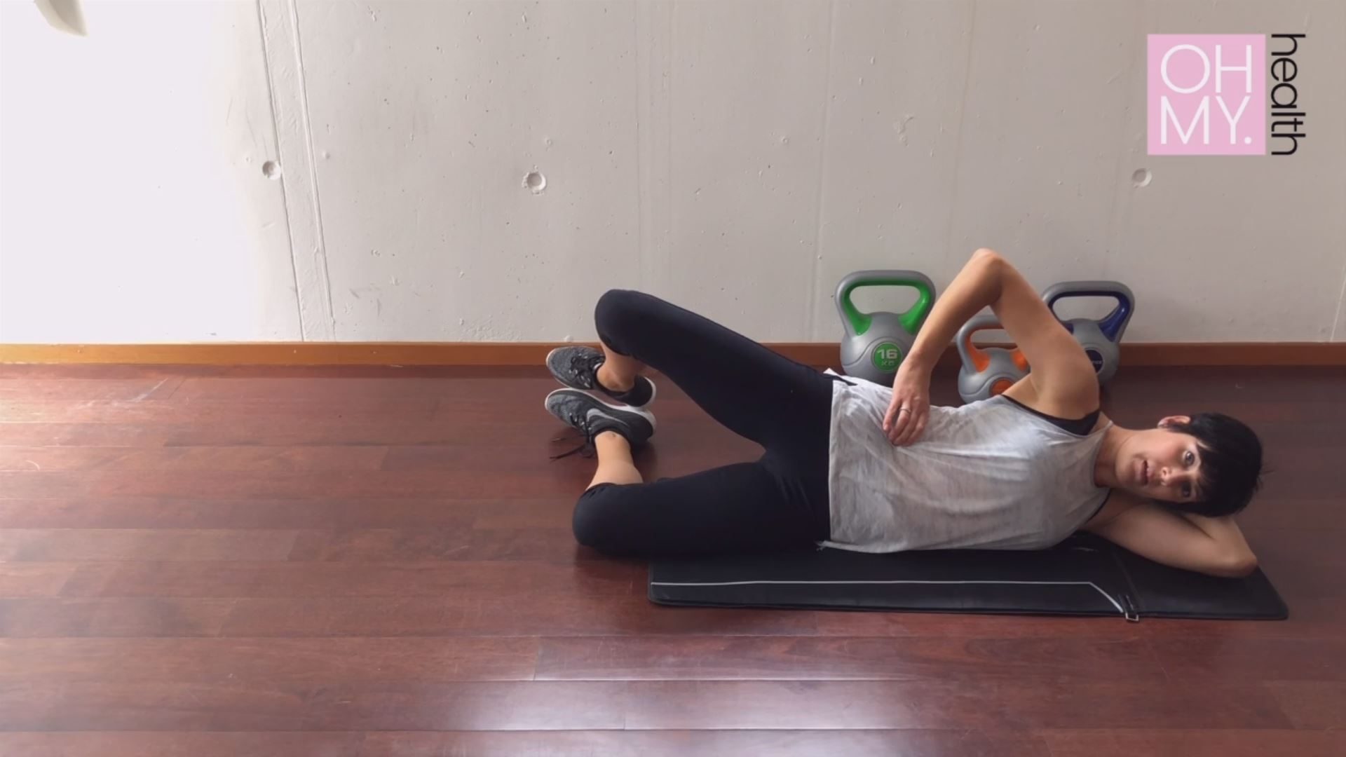 Exercise for knee, hip bursitis and OA - The Clam is an essential exercise