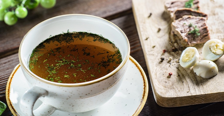 the benefits of bone broth are many and varied 