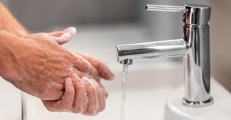 hand washing is very important to fight the spread of the coronavirus 